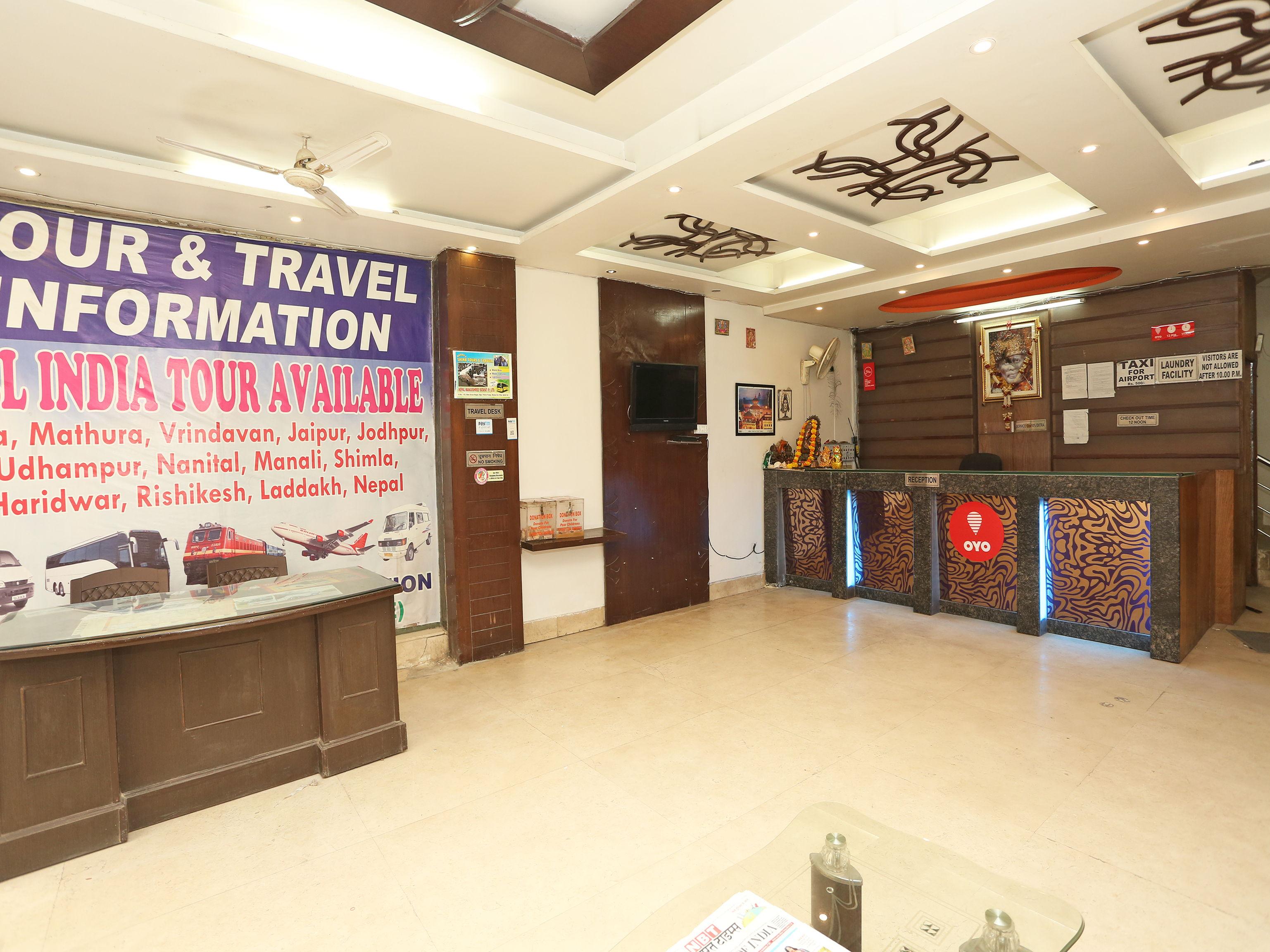 Hotel O Aura Palace Deluxe New Delhi Exterior photo