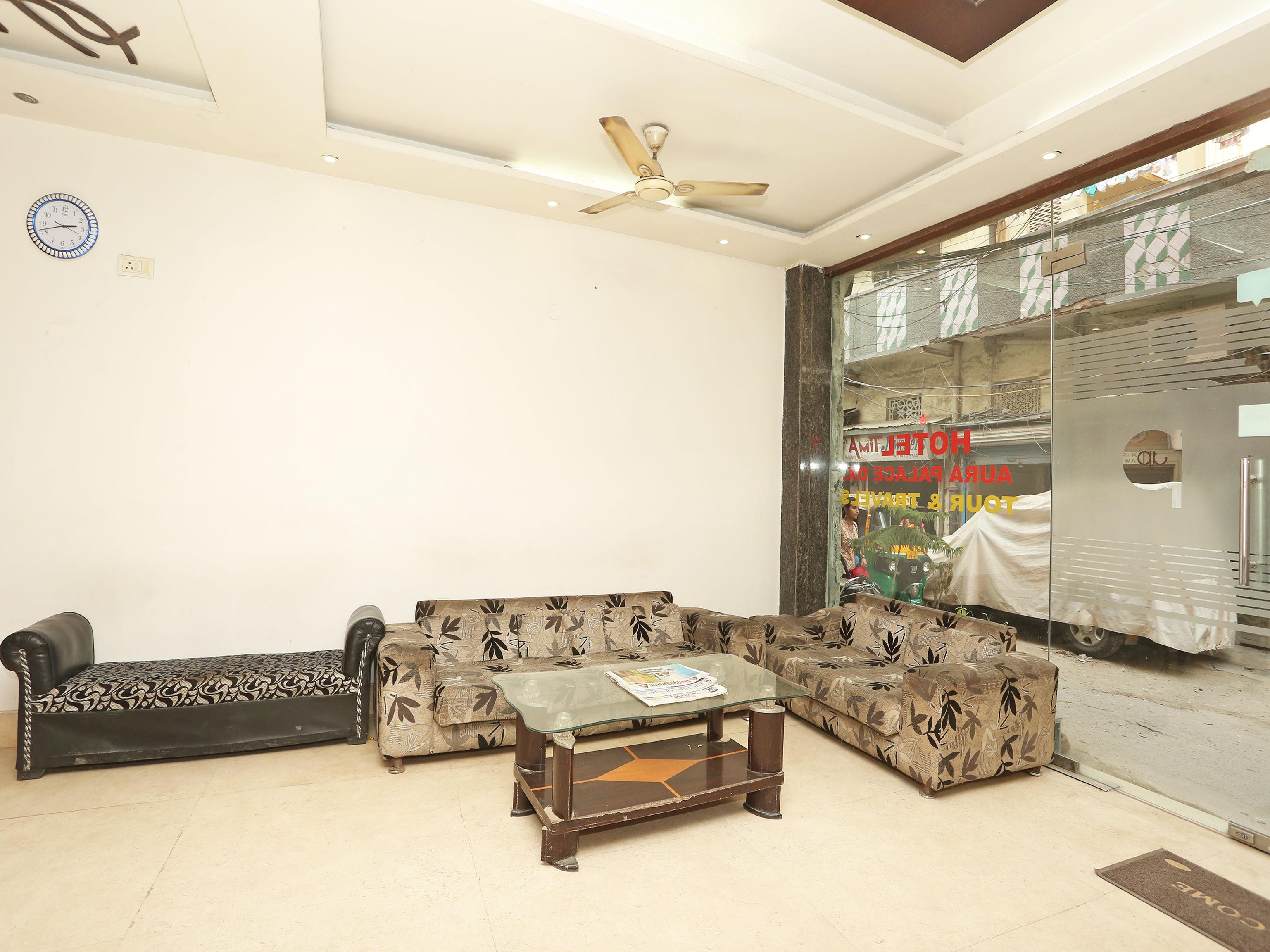 Hotel O Aura Palace Deluxe New Delhi Exterior photo